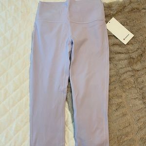 LULULEMON WUNDER UNDER LEGGINGS - LAVENDER SIZE 6